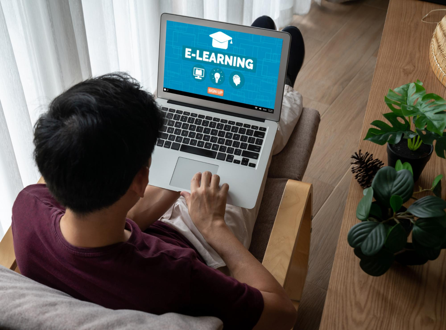 CustomerHub dashboard for creating and selling courses